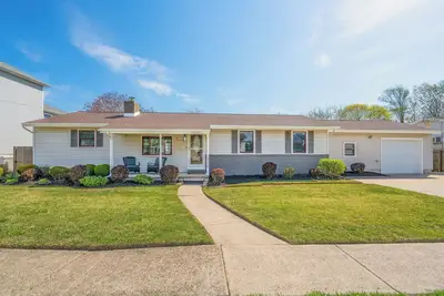 Image de Luxury and Spacious  4-bedroom Beach house on Golf Course a Brigantine