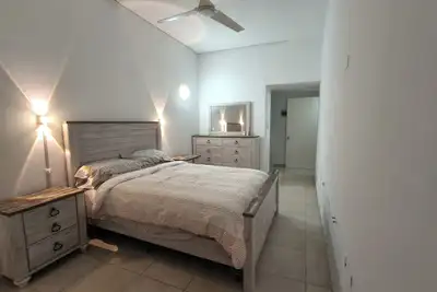 Image de Ocean Breeze 2-Level Retreat - Pool & Full Kitchen