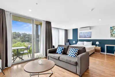 Image de Resort Studio with Pool and Spa Access walk to the Beach and local Cafes