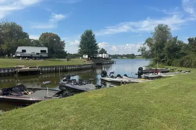 Image de Steps from Lake Fork w/ private boat ramp access!