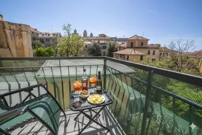 Image de Appartement de vacances avec climatisation et balcon