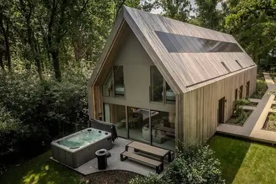 Image de Woodz Lodges - Lodge with Jacuzzi | 8p