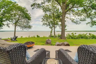 Image de Water-View Patio, Near Golf! Port Duncan Retreat