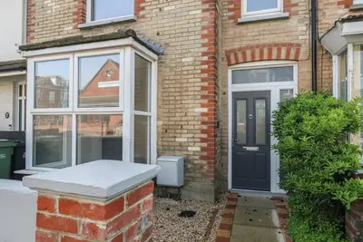 Image de 93 Abbotsbury Road, pet friendly, with a garden in Weymouth