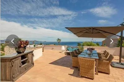 Image de Villa Boucheron - 4 appartements indépendants - Vue Mer