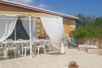 Image de Villa « Enea – Usage Exclusif Invités » avec Vue Mer, Wi-Fi et Climatisation
