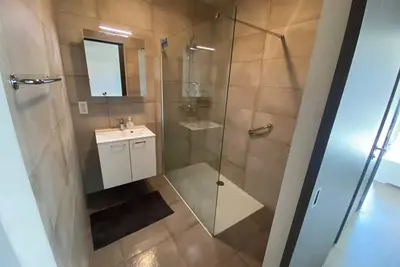Image de Perfect 2-bedroom apartment in serene Sint-Niklaas neighborhood