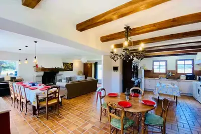 Image de Maison familiale proche côte - 10 pers.
