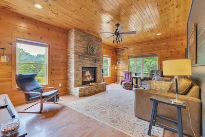 Image de Woodland Cabin Retreat, Near Douglas Lake, Fire Pit