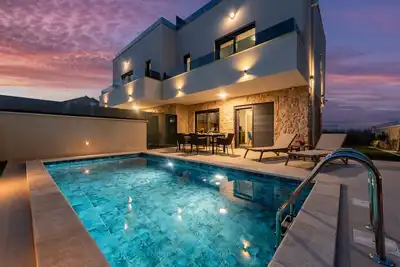 Seaview Villa Sal with pool, jacuzzi and sauna