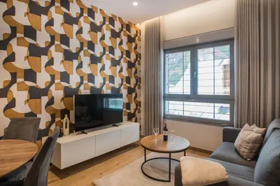 Image de Appartement-Moderne-Sdb privée avec douche-Apartamento 01