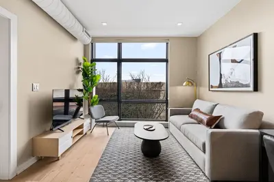 Image de The Edison Old City | Signature 1 Br Suite w/ Shared Roofdeck