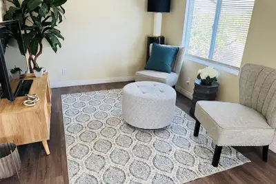 Image de Prime Location Safe 1-bedroom & Office house in charming Pasadena & Pet Friendly