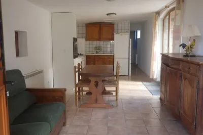 Image de Petite Maison dans centre équestre