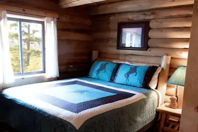 Image de Cowboy Log Cabin, Mountain views and Firepit