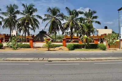 Fidjrosse Beach House, 2 Steps to the Ocean