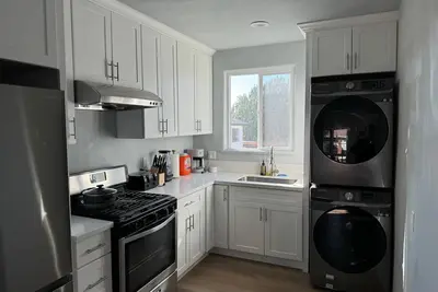 Image de Rose Parade Prime Location 2beds/2baths building in beautiful Pasadena