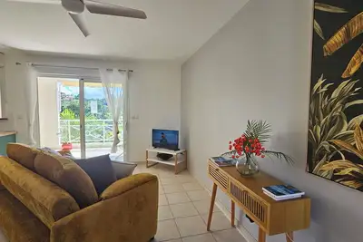 Appartement refait à neuf à 100 m de la plage!