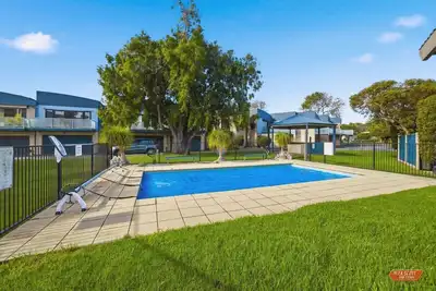 Image de Beaches 2-7 Guests  Walking distance to the beach
