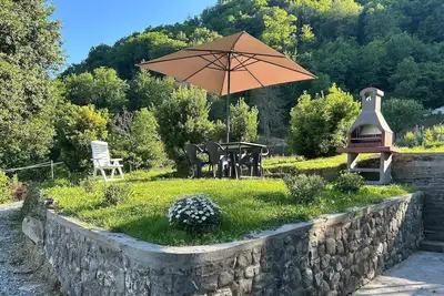Image de 2 bedroom stunning home in San Colombano Certenol
