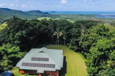 Image de Daintree Private Escape is on 87 acres. Privacy fit for a Hollywood Movie Star!