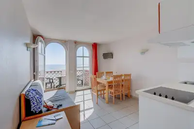 Image de Séjour avec vue sur la mer pour 5 personnes en Loire