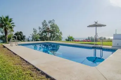 Image de \"Jaén\" mit Gemeinschaftspool in einem andalusischen \"Cortijo\" in Chilches by Interhome