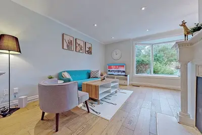 Image de Cozy three bedrooms in Scarborough