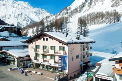 Image de Appartementhaus Cristal, (Samnaun-Dorf). by Interhome