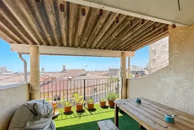 Image de Appartement Nîmes écusson - 4/5 personnes - terrasse - climatisation - parking