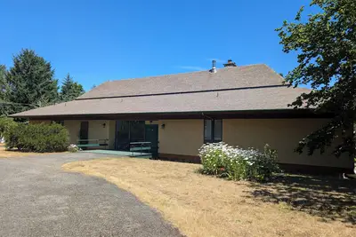 Image de Cozy Lodge with Beach Access, Pool
