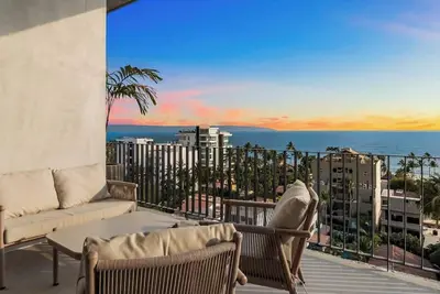 Image de Oceanview 2br Near Beach + Golden Zone Rooftop