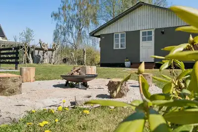 Image de Holiday home for 6 near beach and Hals town