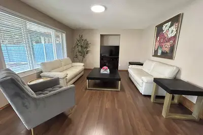 Image de 2-bedroom King Suite near Spruce Meadows