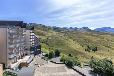 Image de Séjour rénové au centre pour quatre personnes