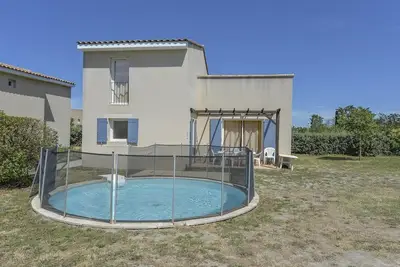 Image de Villa provençale pour 8 personnes avec piscine privée