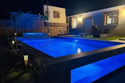 Image de Villa 3 Chambres Avec Piscine PRIVÉE Jacuzzi Sud De La France