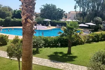 Image de 3 chambres tout confort - plage à pied 2 piscines