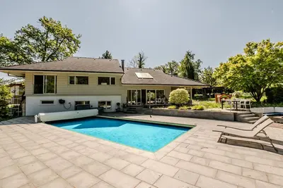 Image de Maison d'architecte avec piscine - 6 adultes et 4 enfants