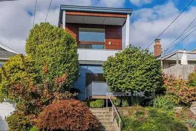 Image de World Cup Home Near Seattle Stadium