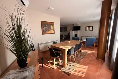 Image de House For Groups And Large Families In Zamora \"La Gavia\".