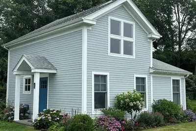 Image de Adorable 2 bedroom cottage, walkable to Dubois Beach and Stonington Borough.