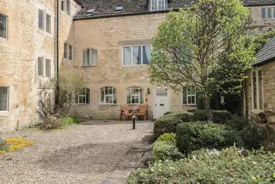 Longfords Mill, Minchinhampton, pet friendly in Nailsworth