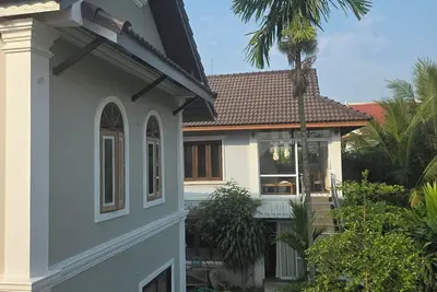 Image de Tremendous 2-bedroom villa with Ac in enchanting Luang Prabang