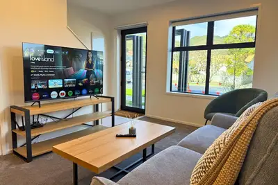 Image de Elegant 2br Stay with Private Courtyard