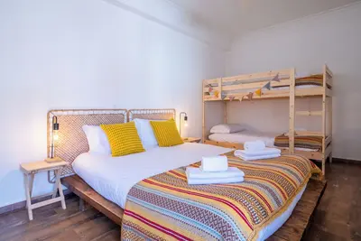 Image de House of the Sun