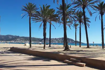 Image de Apartamento en santa margarida a dos pasos del mar