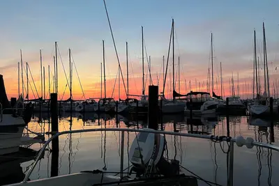 Image de Cozy Boat Stay in Råå Marina - Unique Accommodation by the Sea