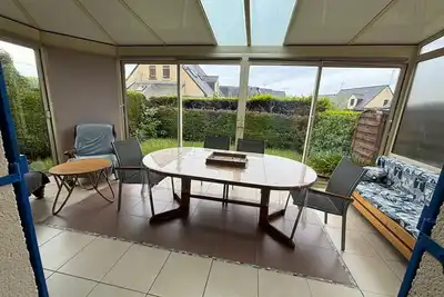 Image de Maison de vacances « Maison Damgan 4 personnes » avec piscine partagée, véranda et jardin