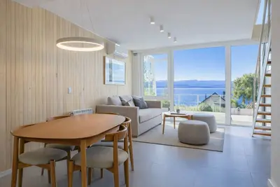 Image de Signature Lake View, Luxury Residences - Unit B06